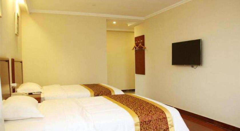 Greentree Inn Linyi Feixian Jianshe Road Express Hotel Exteriör bild